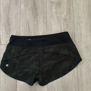 Speed Up Low-Rise Lined Running Short 2.5" size 6